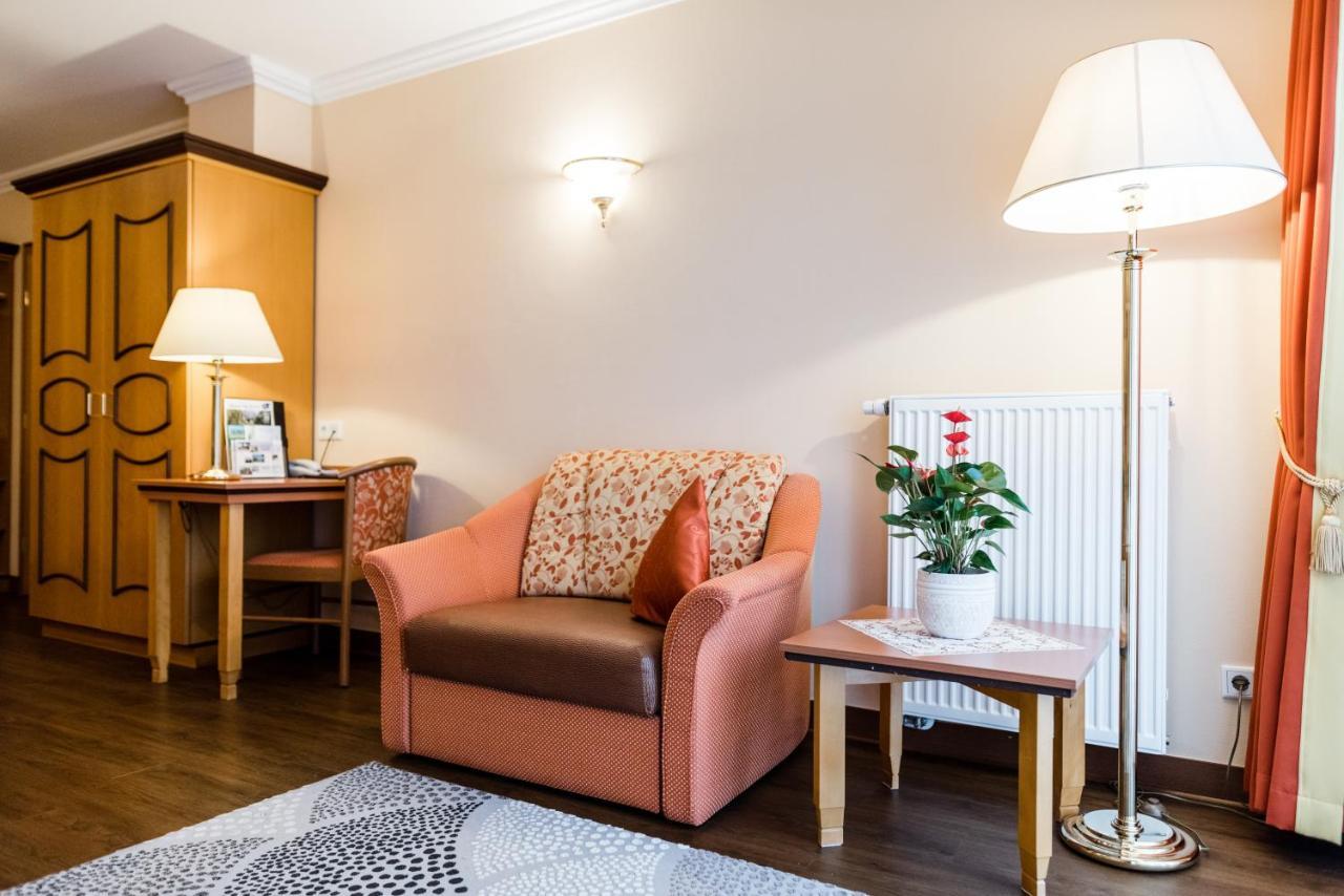 Akzent Hotel Bayerwald-Residenz Neukirchen  ภายนอก รูปภาพ