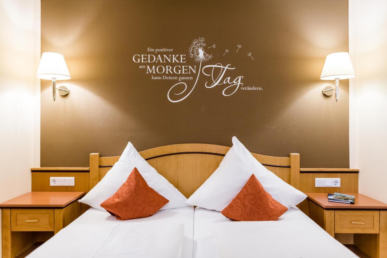 Akzent Hotel Bayerwald-Residenz Neukirchen  ภายนอก รูปภาพ