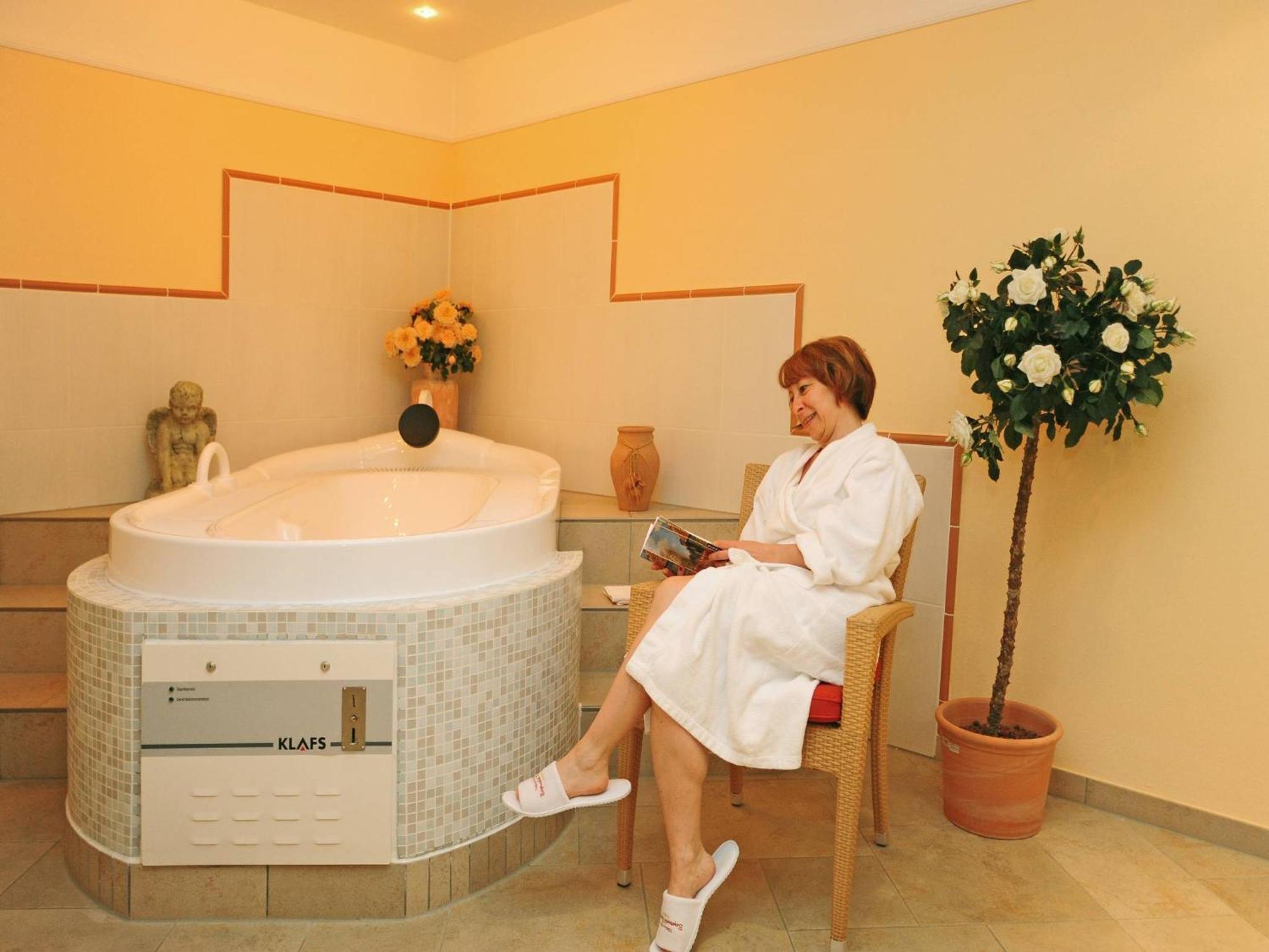 Akzent Hotel Bayerwald-Residenz Neukirchen  ภายนอก รูปภาพ