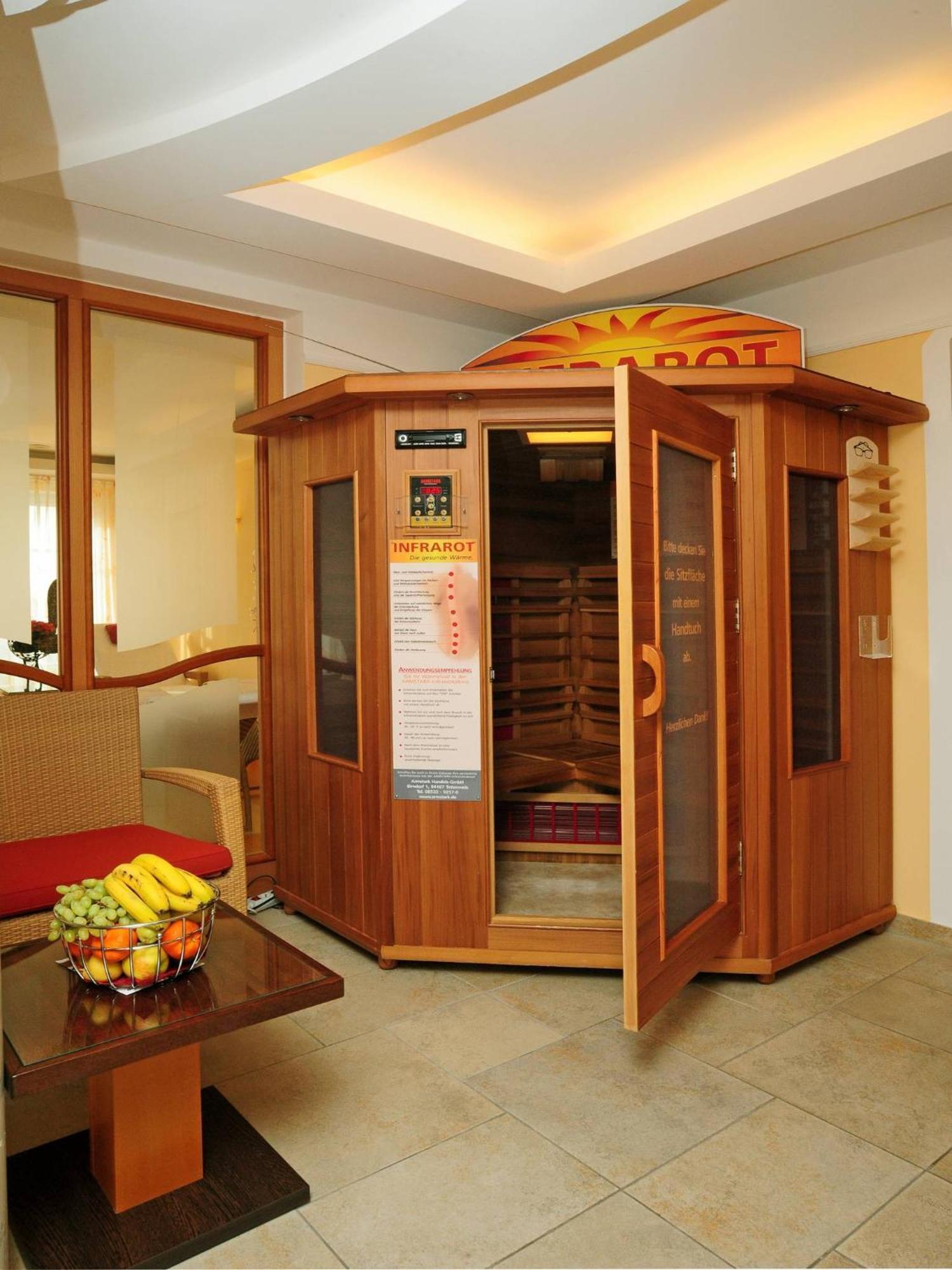Akzent Hotel Bayerwald-Residenz Neukirchen  ภายนอก รูปภาพ
