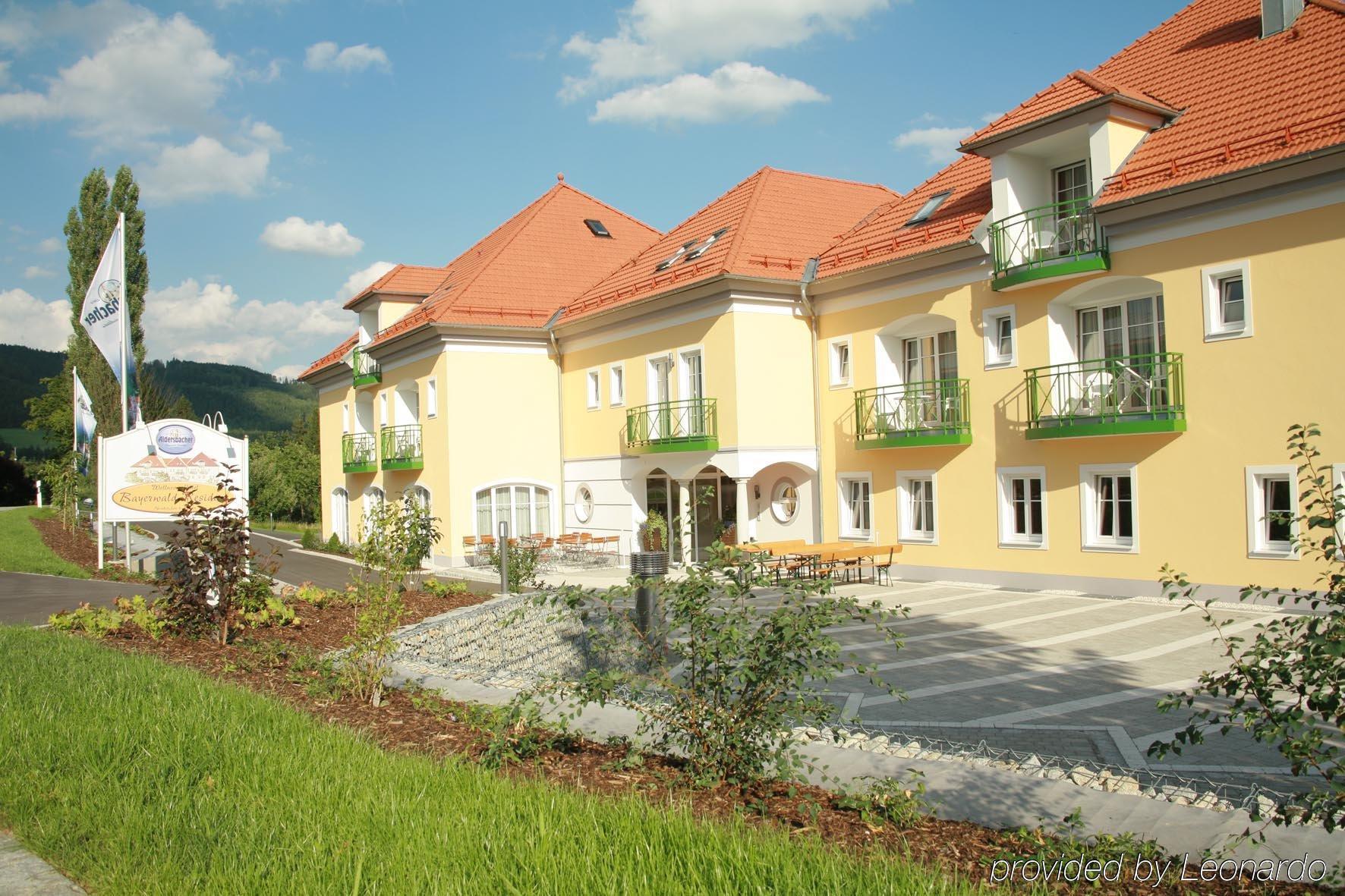 Akzent Hotel Bayerwald-Residenz Neukirchen  ภายนอก รูปภาพ