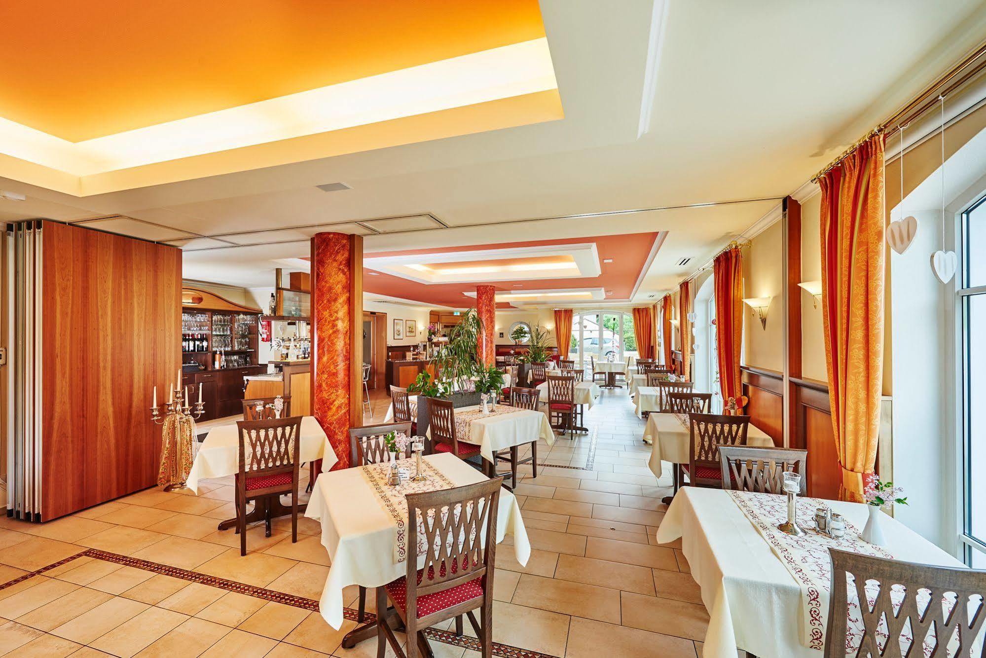 Akzent Hotel Bayerwald-Residenz Neukirchen  ภายนอก รูปภาพ