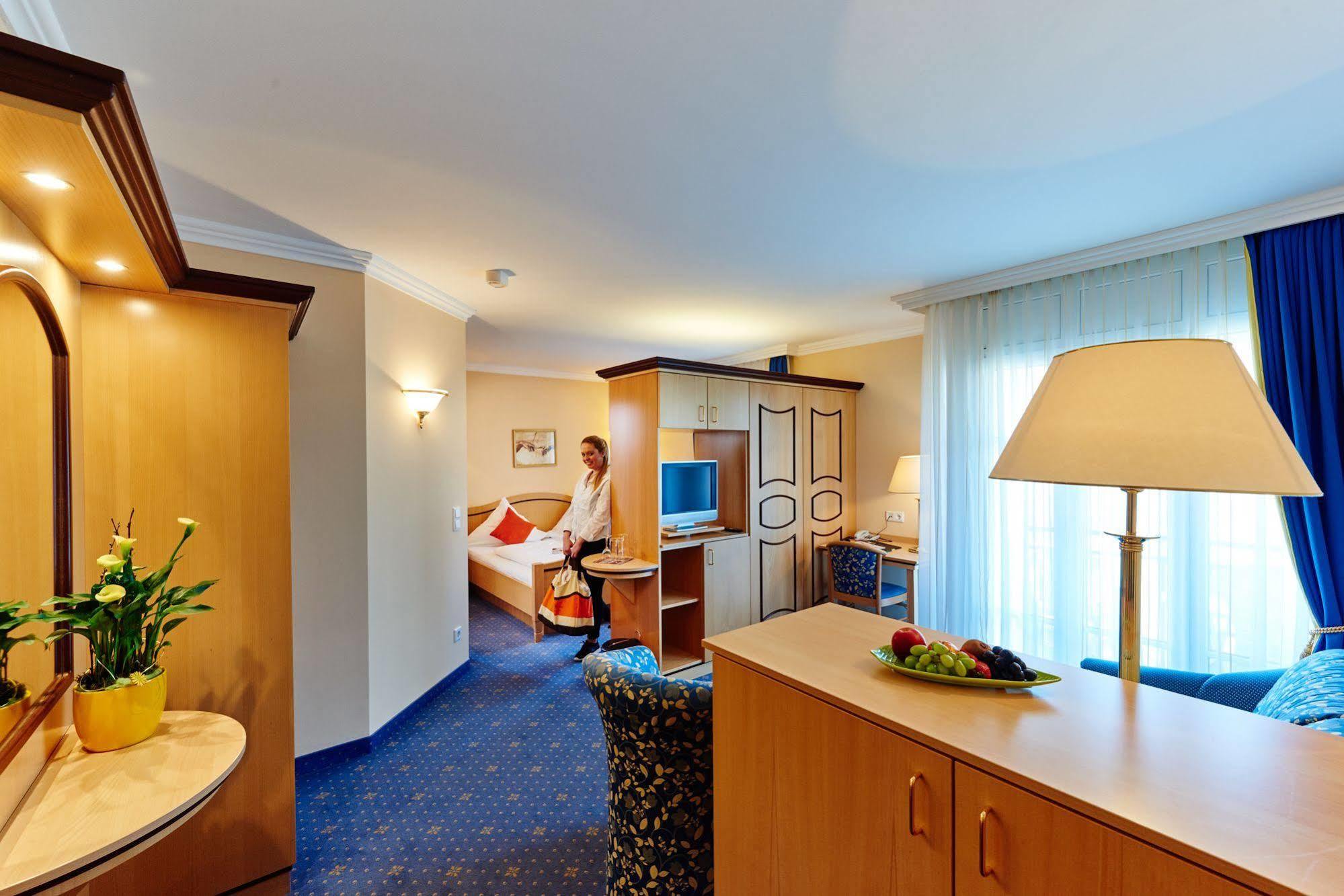 Akzent Hotel Bayerwald-Residenz Neukirchen  ภายนอก รูปภาพ